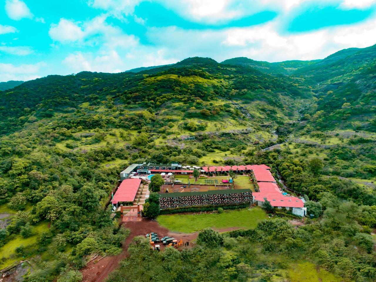 Data Resort By Della Adventure Lonavala Luaran gambar