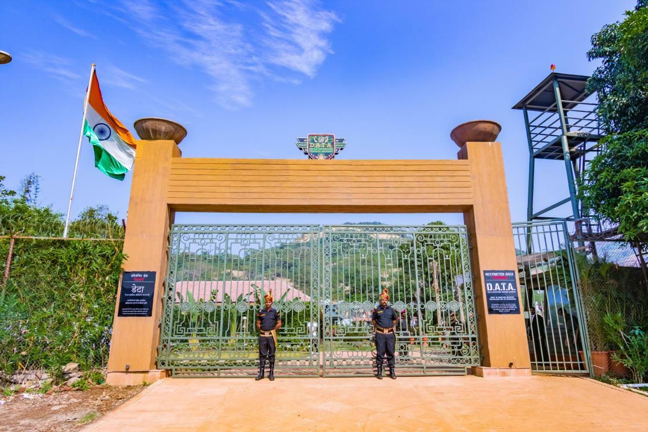 Data Resort By Della Adventure Lonavala Luaran gambar